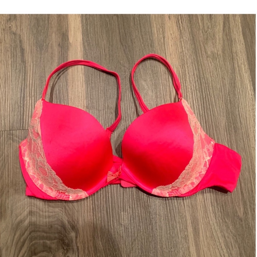Victoria’s Secret Push-up Bra